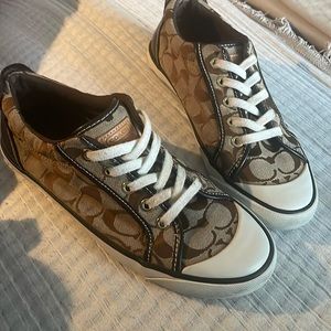 COACH BARRETT SIZE 8.5 WOMENS SNEAKERS